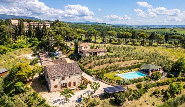 Luxurious home in Petroro Todi PG