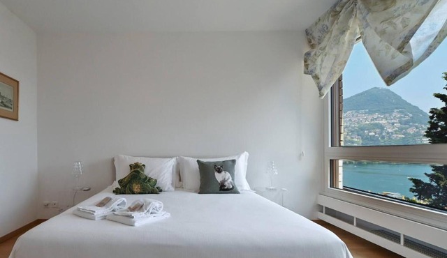 Luxury Lake View Motta Apartment in Lugano