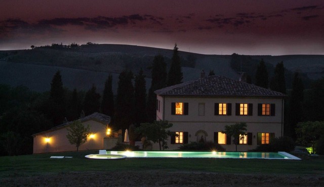 Manor Villa with private pool and SPA surrounded by greenery