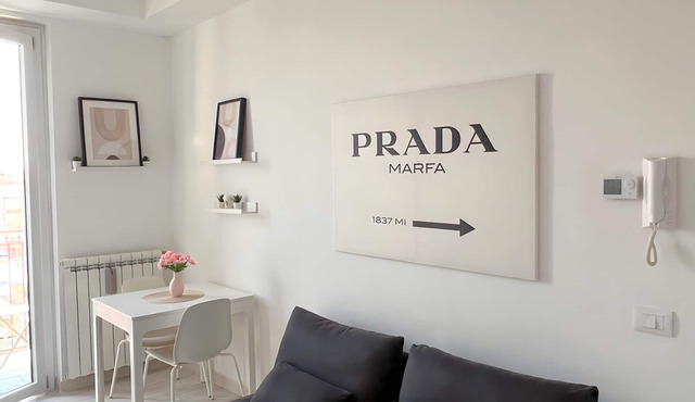 Modern apartment: strategic position for Duomo, Linate and Station in 20 minutes in Milano