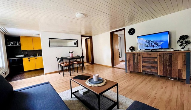 Newly furnished beautiful old building apartment in the center with Apple TV