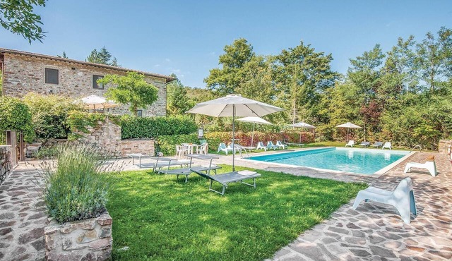 Nice apartment in Greve In Chianti FI