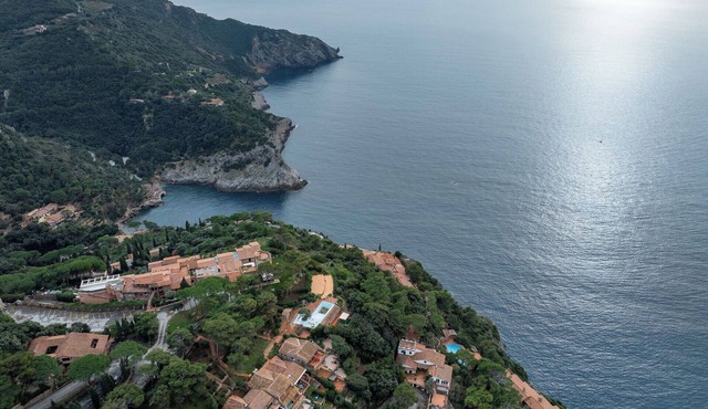 Nice apartment for 4 guests with pool, A/C, WIFI, TV, terrace, pets allowed and panoramic view
