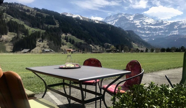 Nice apartment for 4 guests with WIFI, TV and balcony