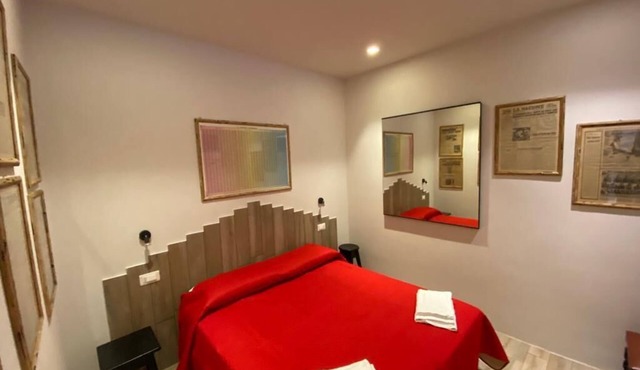 NiGiNo house sleeps 6, private pool and garden