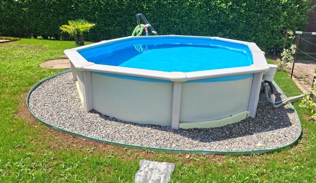 Oasi Dai Gheller casa con Piscina tra Lago di Como e Svizzera in Carbonate