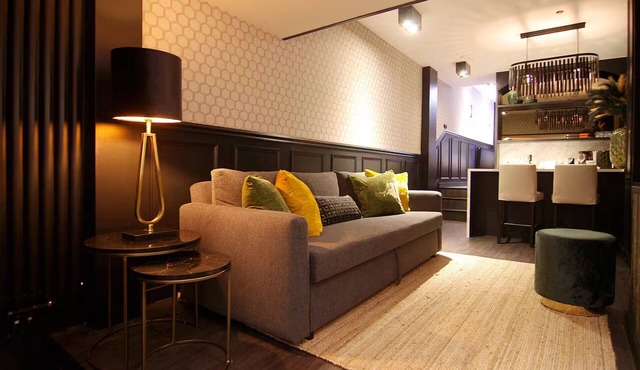 Old bar studio for 6 persons in Amsterdam