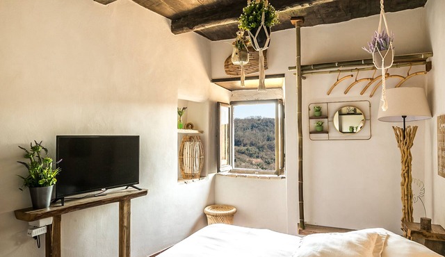 Opera Suites - The Path to Happiness