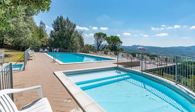 Pet friendly apartment in Citerna (PG) with outdoor swimming pool