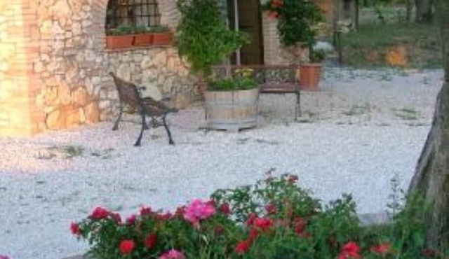 Podere dell'Olmo charming countryhouse close to Rome, Spoleto, Perugia
