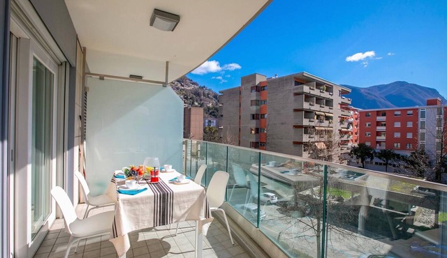 Prestige du Lac 27 with Balcony and Parking, Lugano, Switzerland