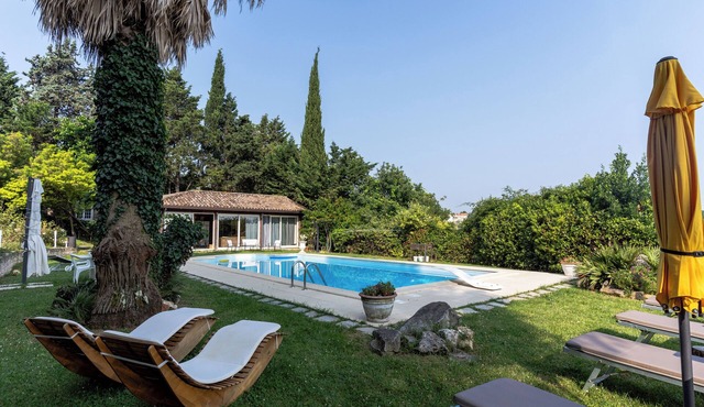 Property with pool and 2 accommodations,in the hills between Misano and Riccione in Emilia-Romagna