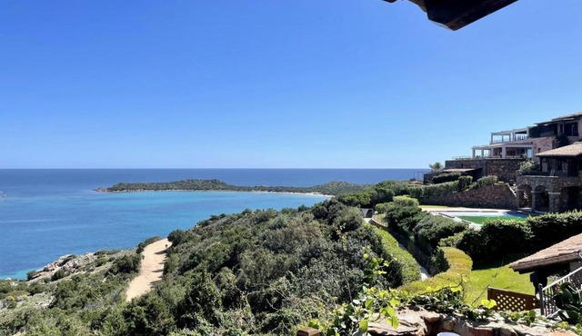 Punta Est - Trilo SUGHERO Pool & Sea View