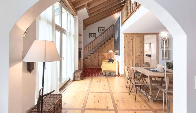 Residenza Alpenrose 61 – Elegant duplex flat with sauna and views of the Corvats