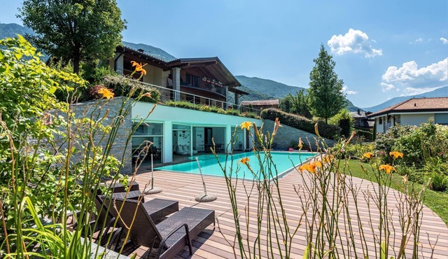 Rio Bo Stella Holiday Apartment with Pool