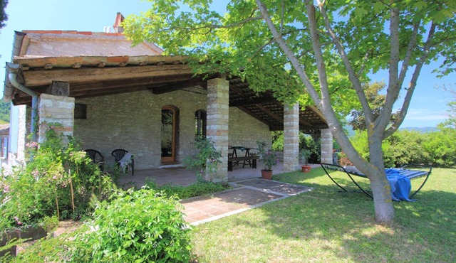 Romantic Countryside Getaway in ACQUALAGNA