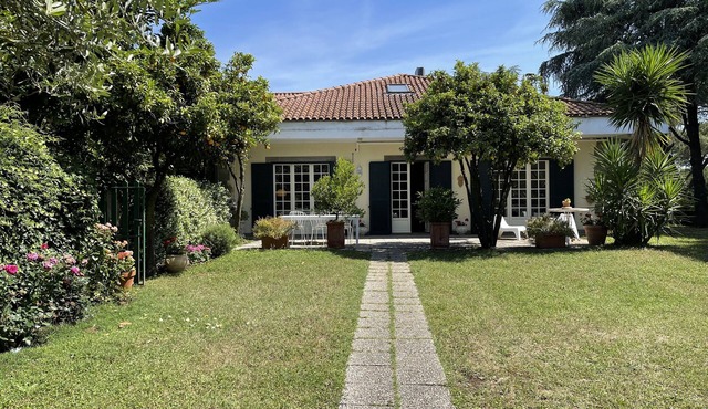 ROME-Lovely spacious QUITE villa- Metro to downtown