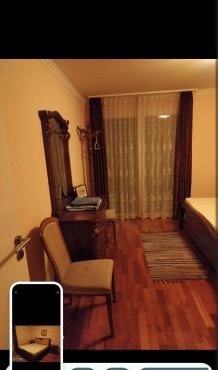 Schönes Zimmer mit Bergsicht