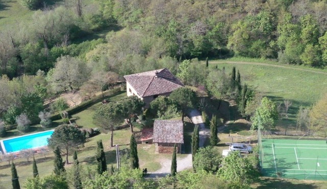 Secluded 17th century villa in 40 acres with pool, tennis court, truffle woods