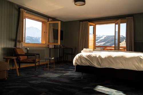Shed HOTEL