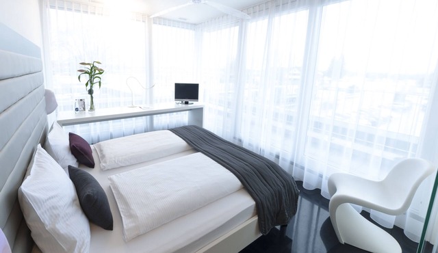 Sky Motel