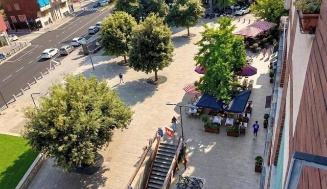 SOEMA Apartment Milan – Comfort, Panoramic Views, and the M1 Metro Just a Stone's Throw Away
