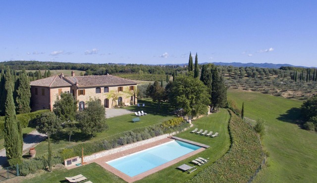Stunning Villa, With Private Pool At 6km From Siena
