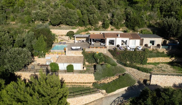 Suite & Relax: The Exclusive Experience of Villa L'Altura in Cala Moresca