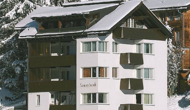 Sunnybank/3. St. Appartement/Fewo, Dusche und Bad, WC, 10-Bettwohnung by Interhome