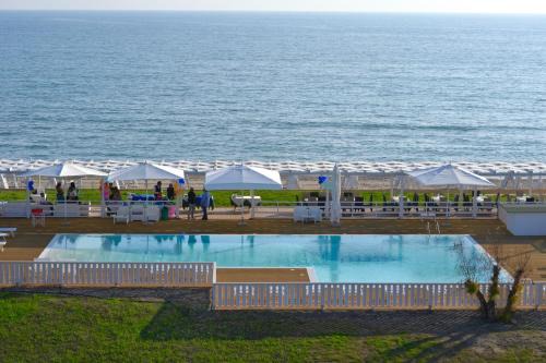 Sunrise Accessible Resort in Battipaglia