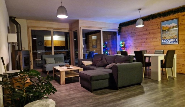 Superbe appartement Champex-Lac avec piscine et sauna