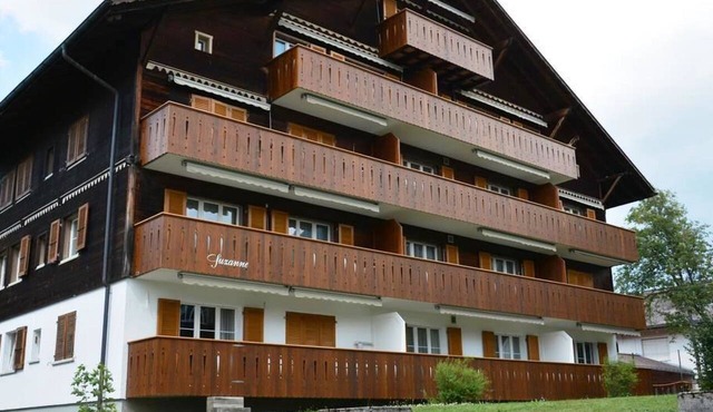 Suzanne Nr. 18 Appartement/Fewo, Dusche oder Bad, WC 5-Bettwohnung by Interhome