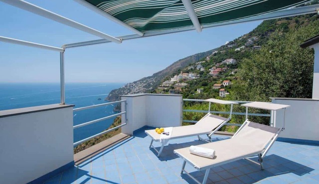 Terrazza sul mare