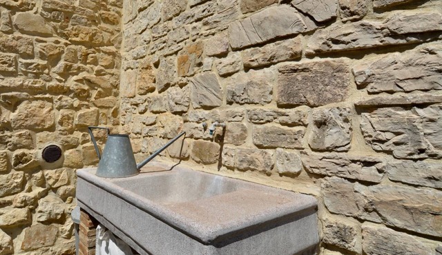 Three Bedroom Villa in Todi