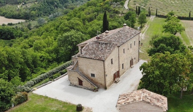 Torre della Soara - Exclusive Historic Estate in the Umbrian Countryside