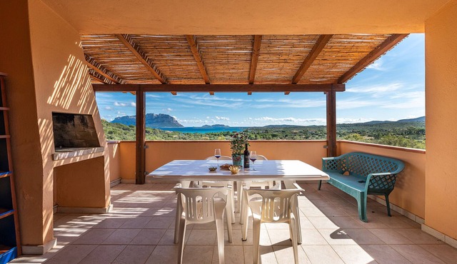 TRILO BELLAVISTA 1 - Two Bedroom Apartment