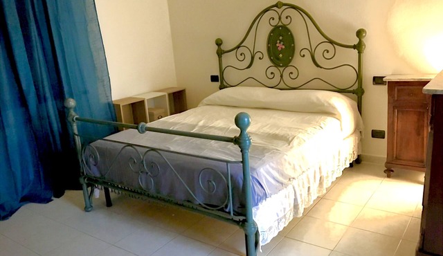 Two-room apartment 500 m from the airport