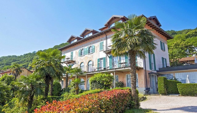 Villa Anna, Borromean Islands, No. 02 by Lago Reisen