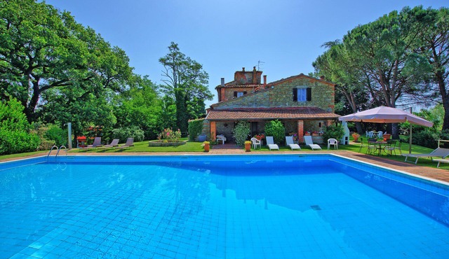 Villa Campogialli - Country House in Valdarno, Tuscany