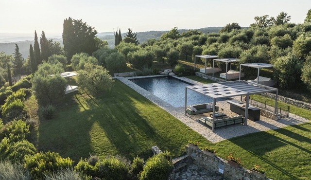 Villa Castellina, Elegance and Luxury