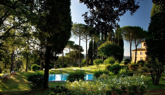 Villa Chiesetti stunning villa with p/pool and tennis court