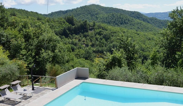 Villa con Piscina - Il Paradiso Assisi
