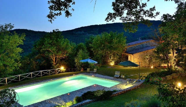 Villa Costa Piccola with private pool "amazing holiday in green heart of Italy"