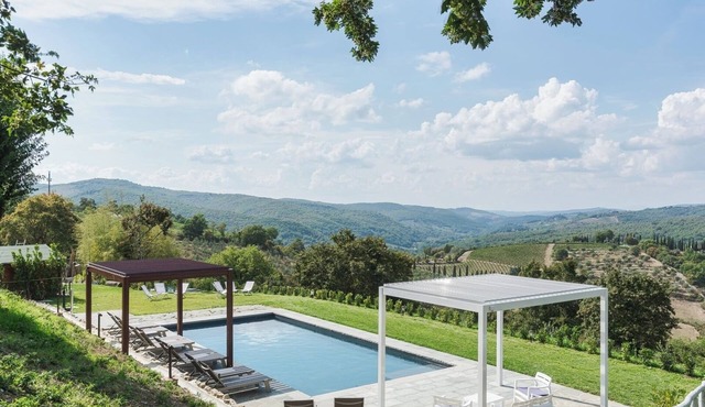 Villa Eterna, Tuscan Haven in the Heart of Chianti