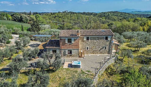 Villa in Castell'in Villa with 4 bedrooms sleeps 8