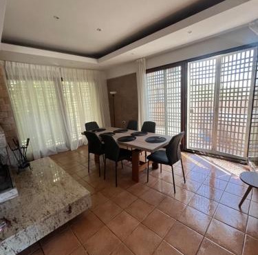 Villa Marlene Casa vacanze in parco privato in Monterusciello