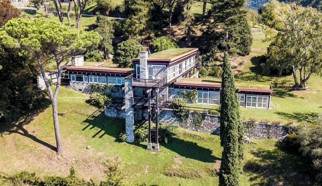 Villa Olga - Private villa with hot tub and pool