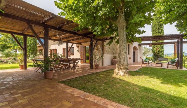 Villa Orvieto - private villa with tennis and pool in Guardea