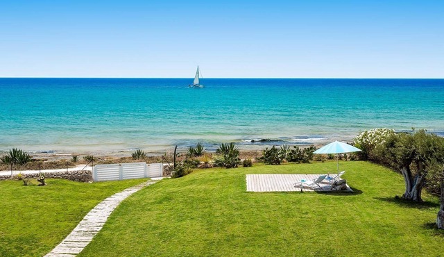Villa Regilione - Five Bedroom Villa, Sleeps 10