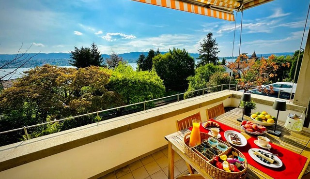 Villa Sunshine - Lake Zurich Gold-Coast